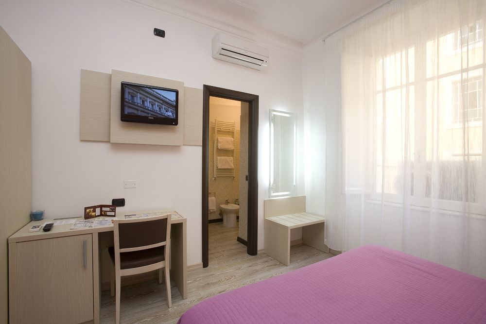 111 Guest House Rome Bagian luar foto