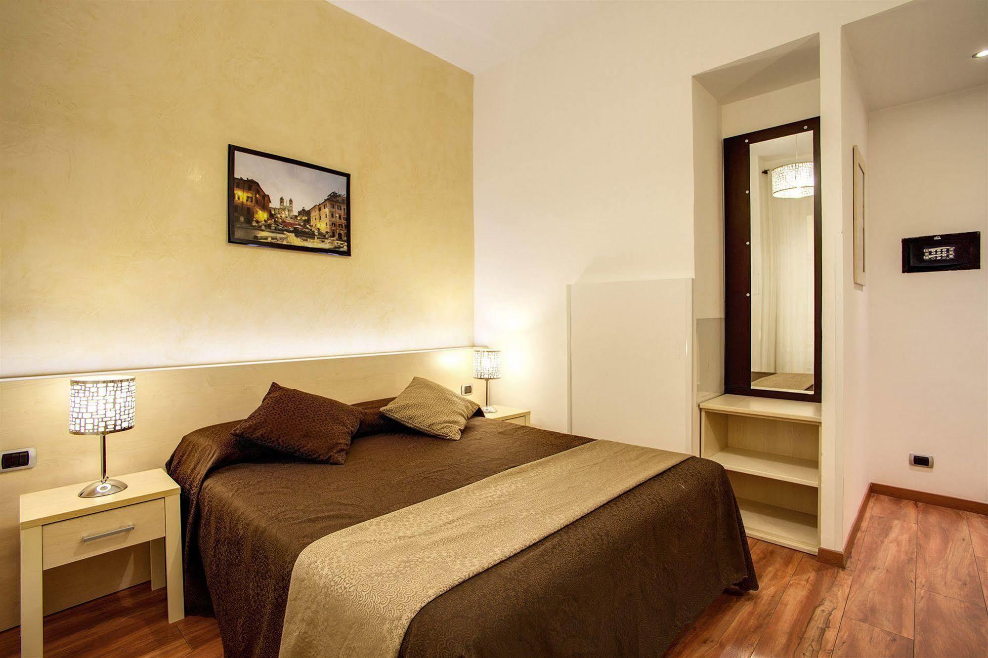 111 Guest House Rome Bagian luar foto